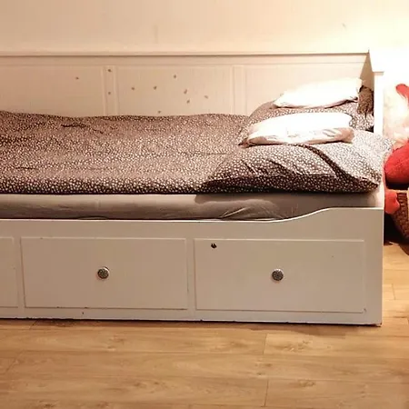 Dwupoziomowy Apartament Z Dwiema Lazienkami, W Pelni Wyposazona Kuchnia I Podziemnym Parkingiem Apartamento *